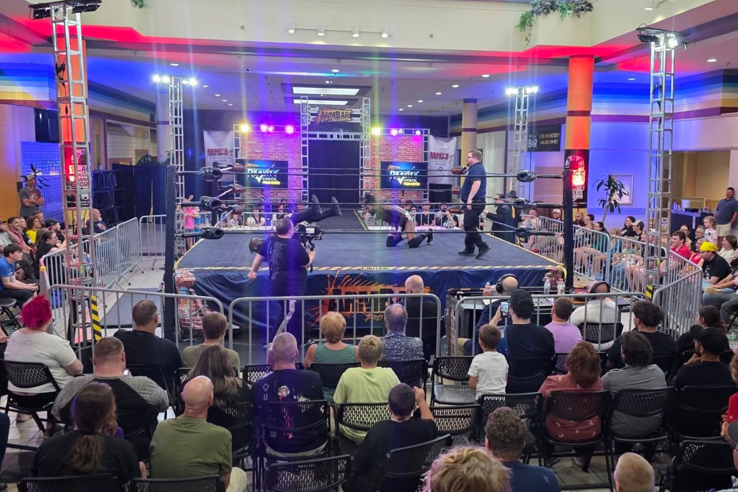 armbar wrestling event - photo